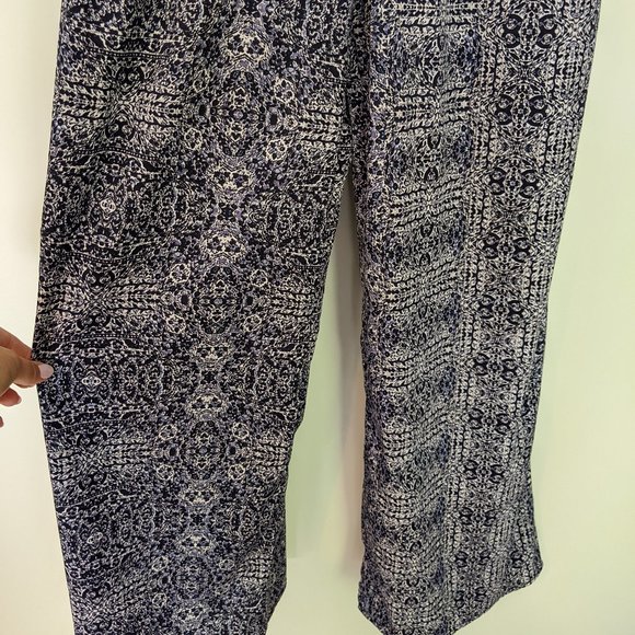 Wide Leg Jumpsuit - Picture 4 of 5